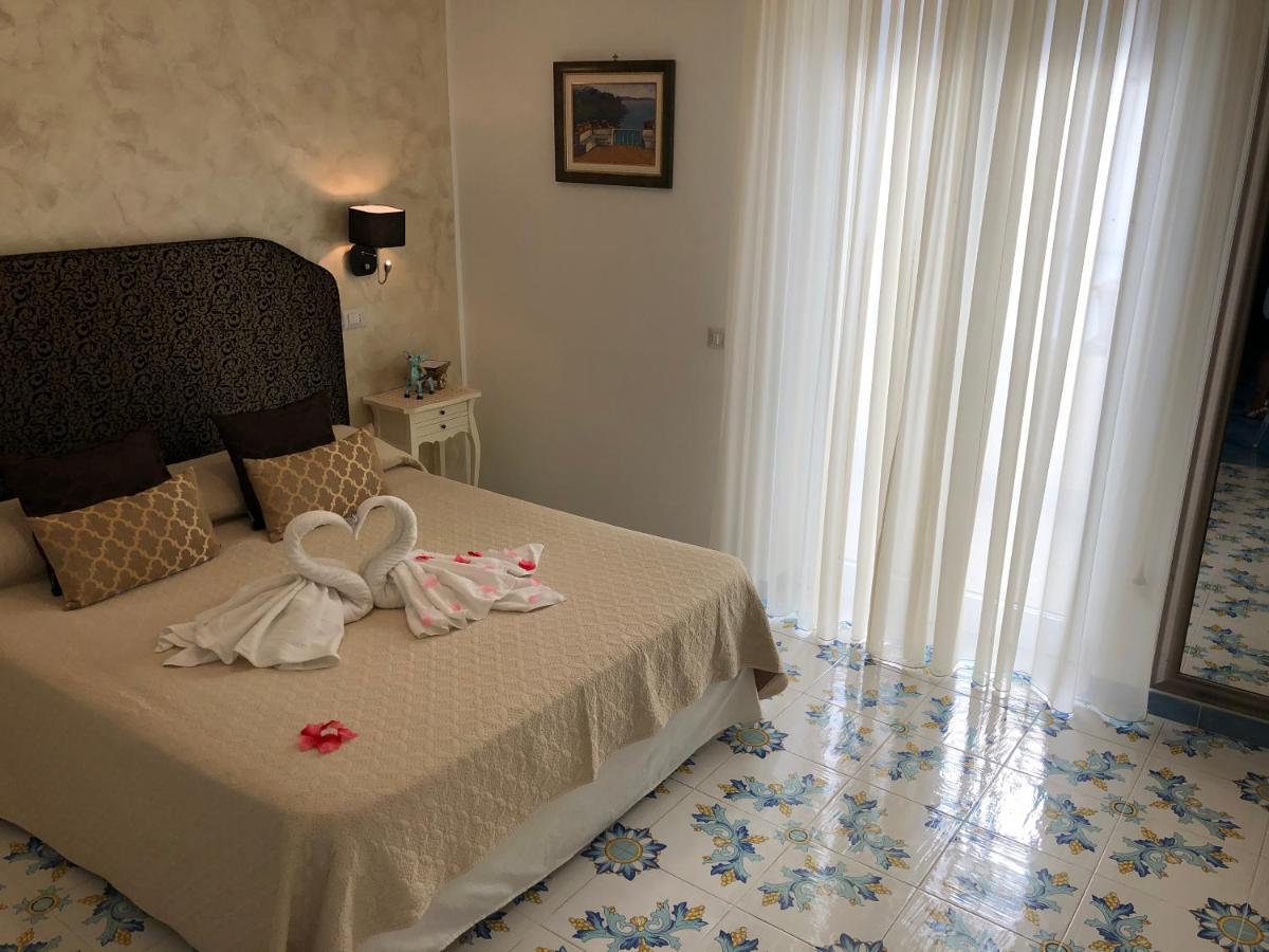 Chambre Double avec Patio